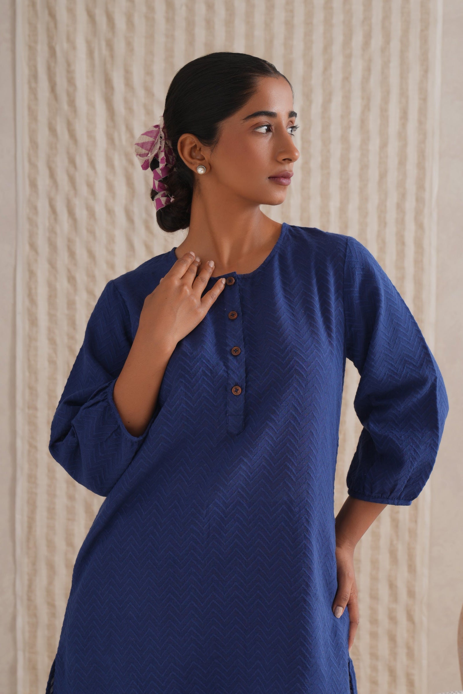 Neela Kurta-Salwar Set Neela Kurta-Salwar Set