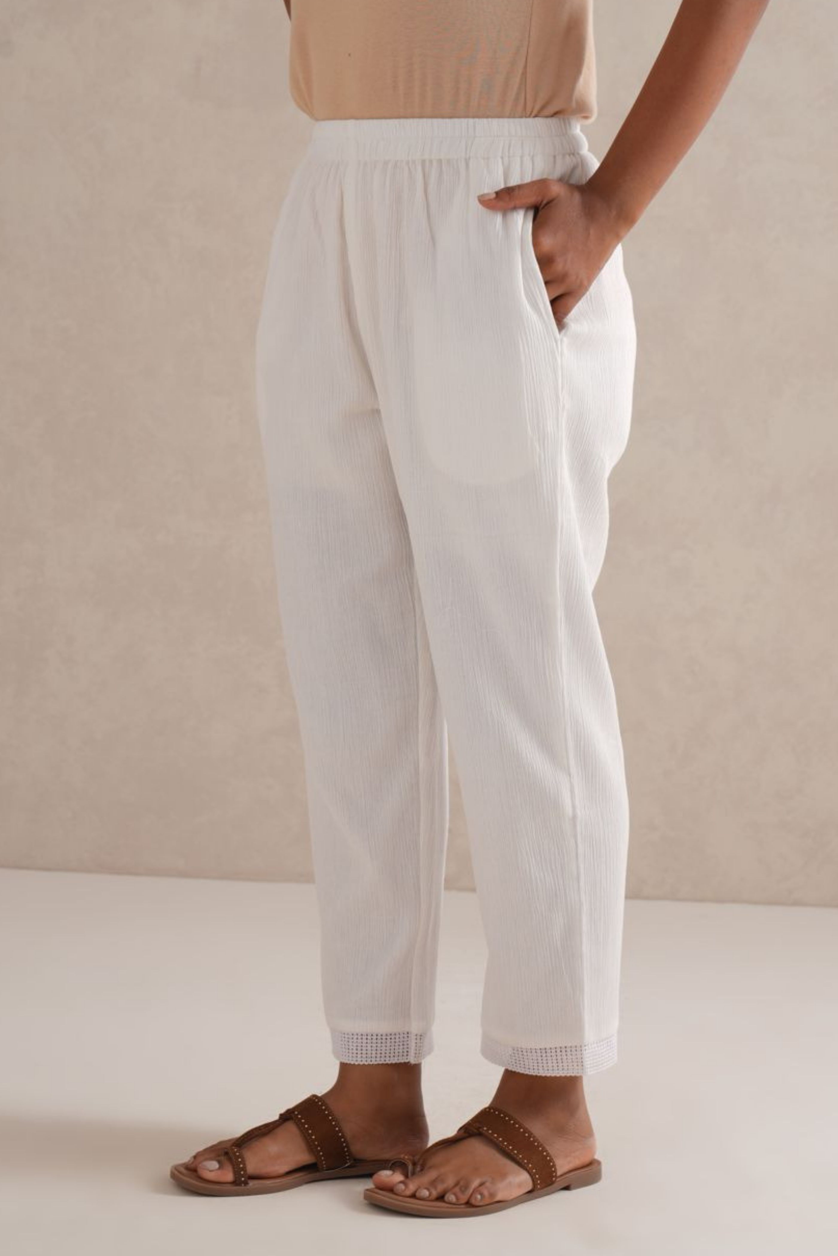 Premium Crinkled Cotton Cord-Set with Slip- Safed