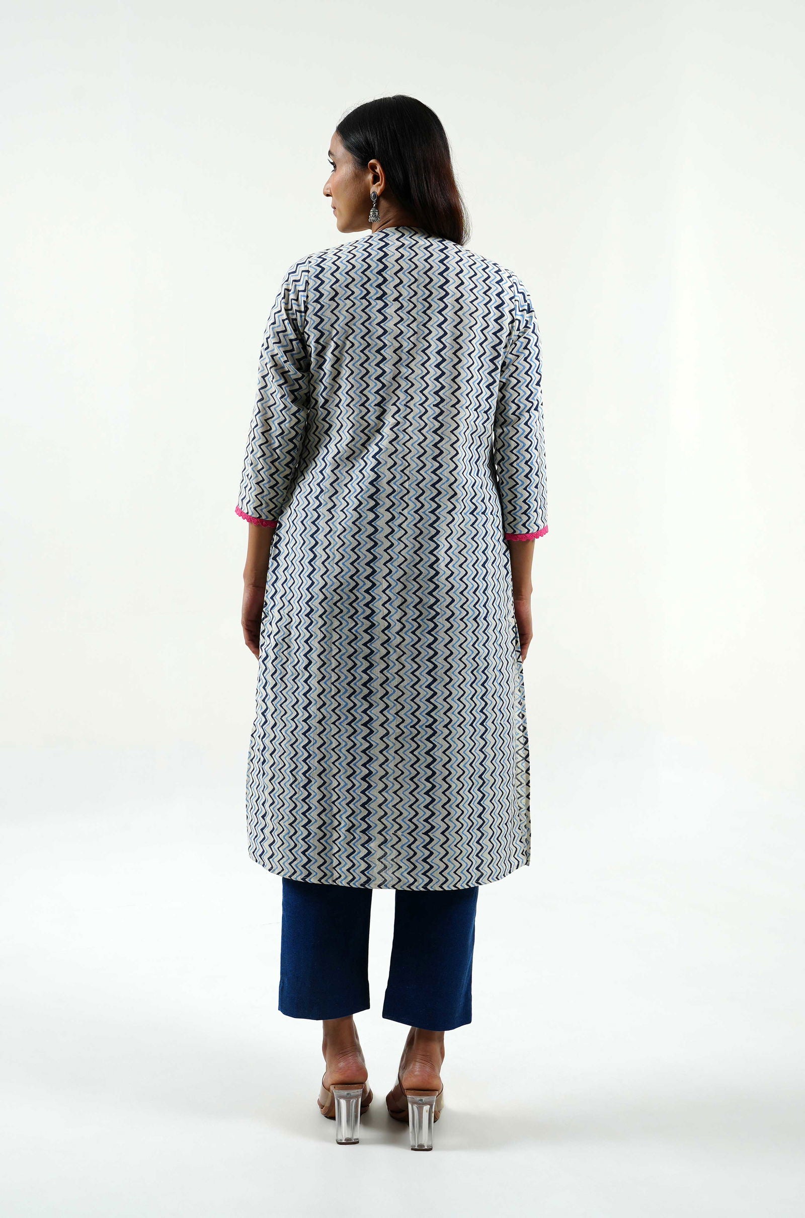 Blue Chevrons Cotton Linen Kurta - Cyan India