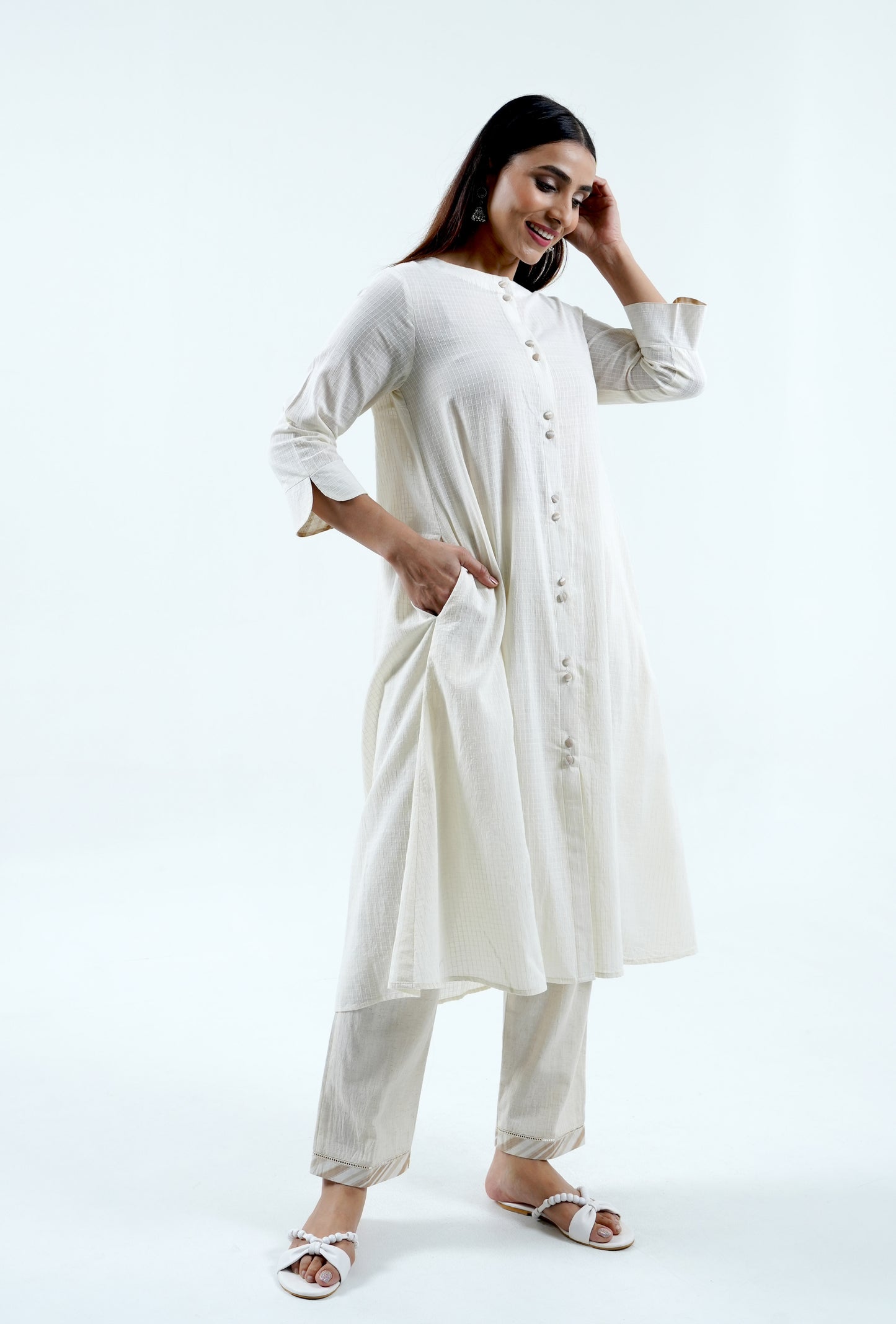 Ivory Checkered Cord-Set