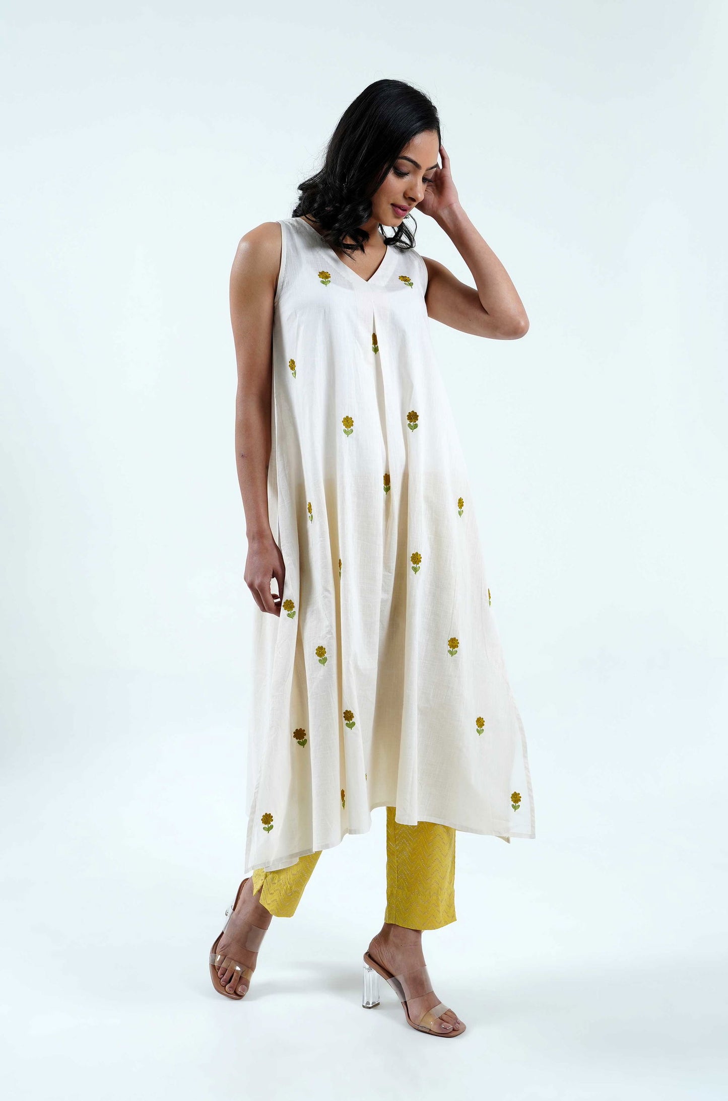 Embroidered Floral Kurta - Cyan India