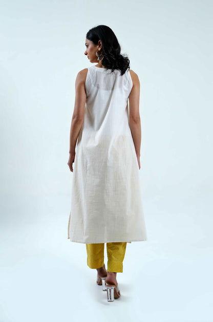 Embroidered Floral Kurta - Cyan India