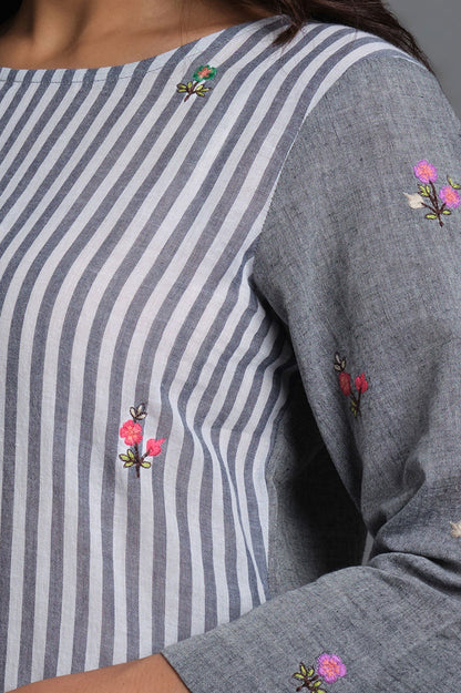 Embroidered Stripes Kurta - Cyan India