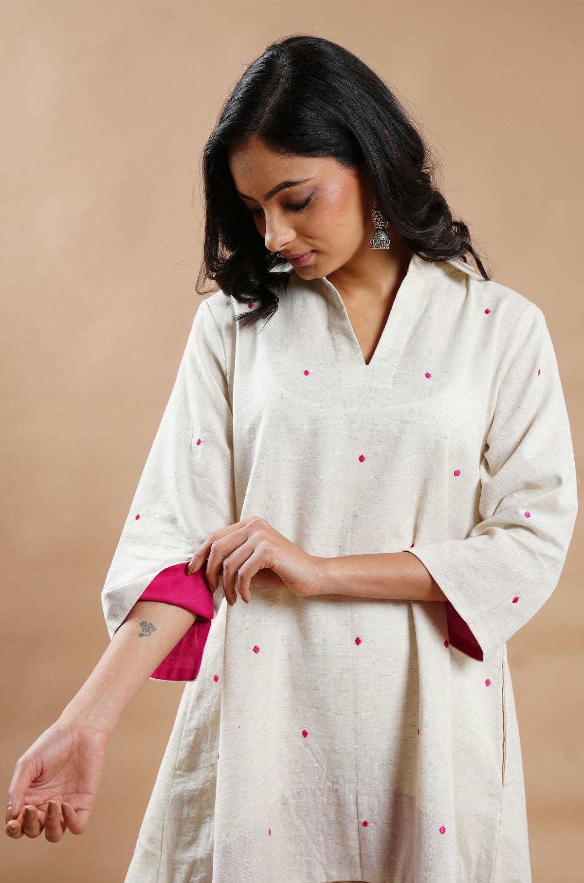 Fuchsia Embroidered High-Low Kurta - Cyan India