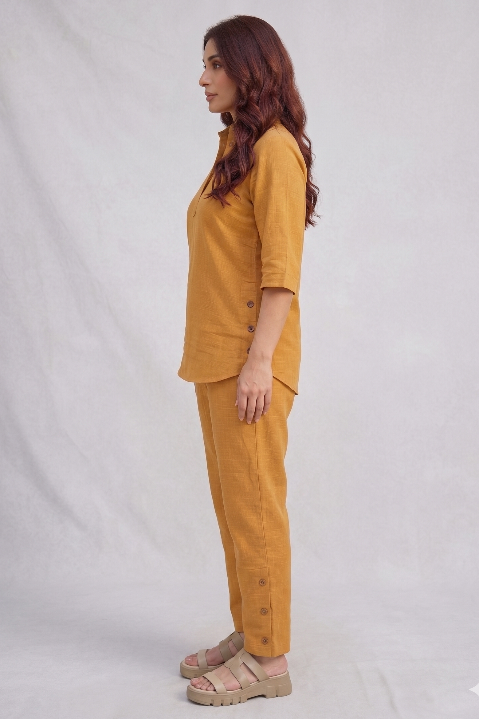 Beige Premium Cotton Set with Wooden Details