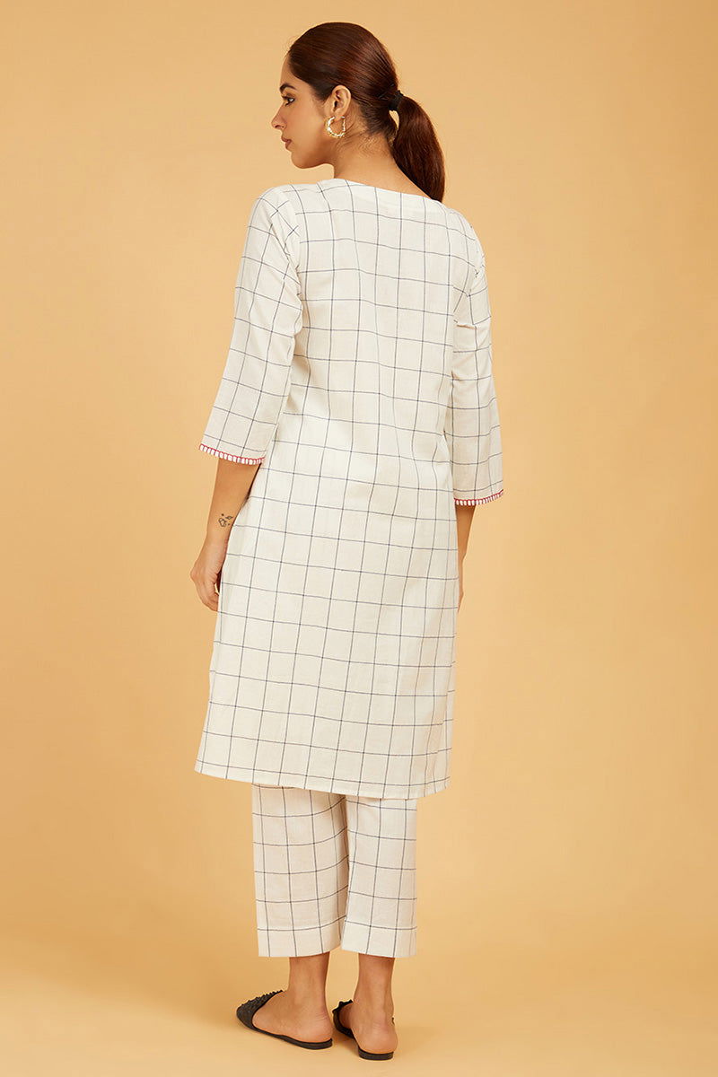 Hand Embroidered Checkered Kurta - Cyan India