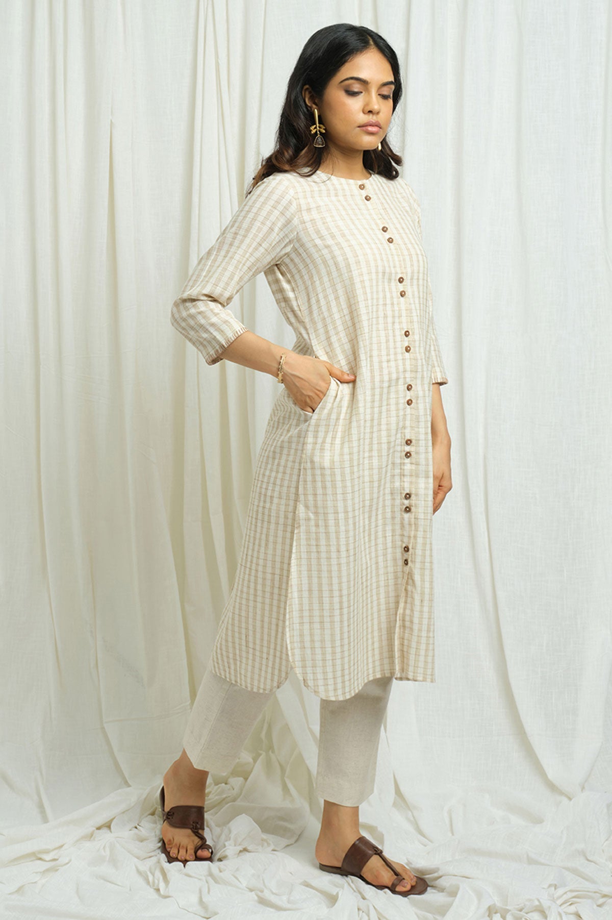 Handloom Checkered Kurta with Cotton Linen Pants - Cyan India