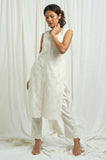 Ivory Checkered Kurta With Slip - Cyan India