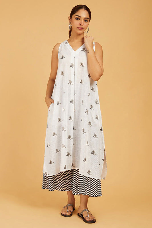 Premium Cotton Rose Print Kurta with Chevron Pants - Cyan India