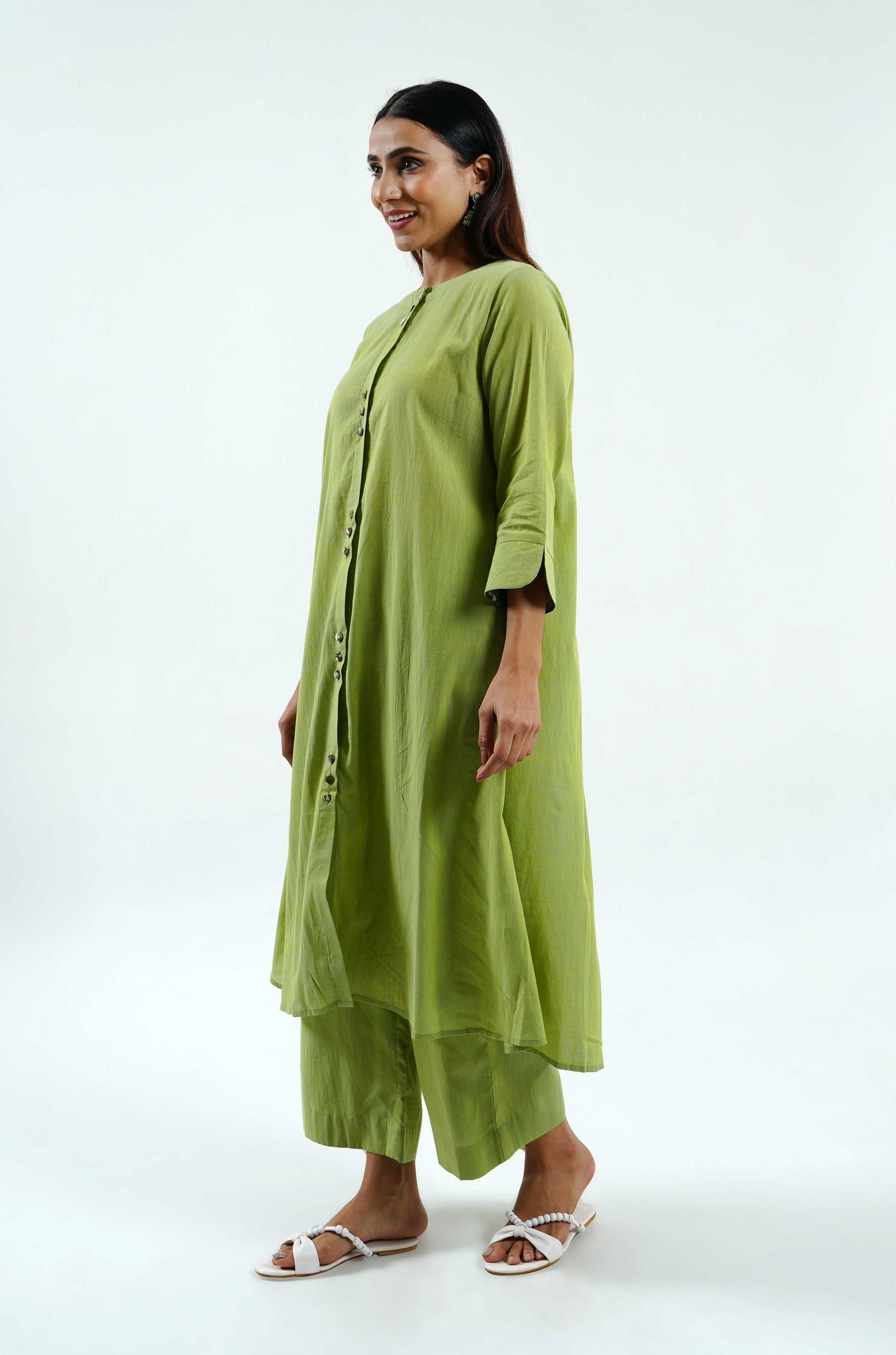 Vibrant Green Chambray Kurta - Cyan India