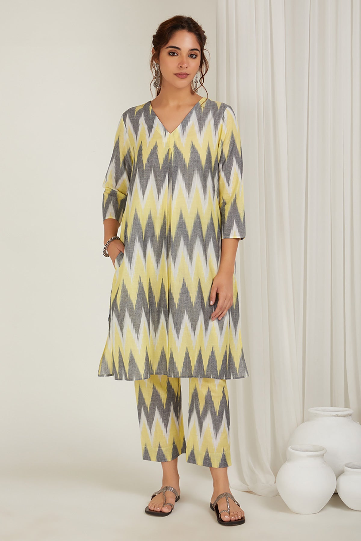 Yellow Grey Ikat Kurta - Cyan India