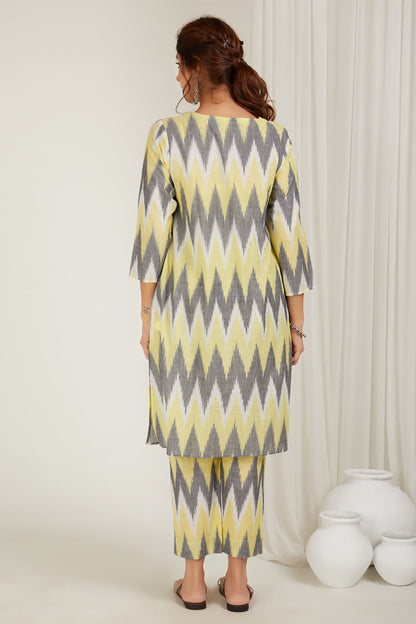 Yellow Grey Ikat Kurta - Cyan India
